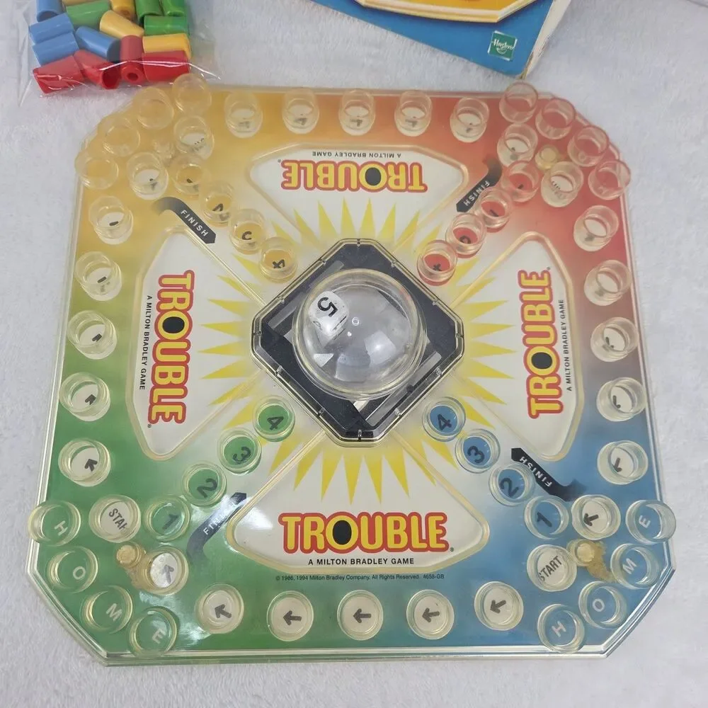 Vintage 1998 Trouble Board Game Pop-o-matic Dice MB Complete